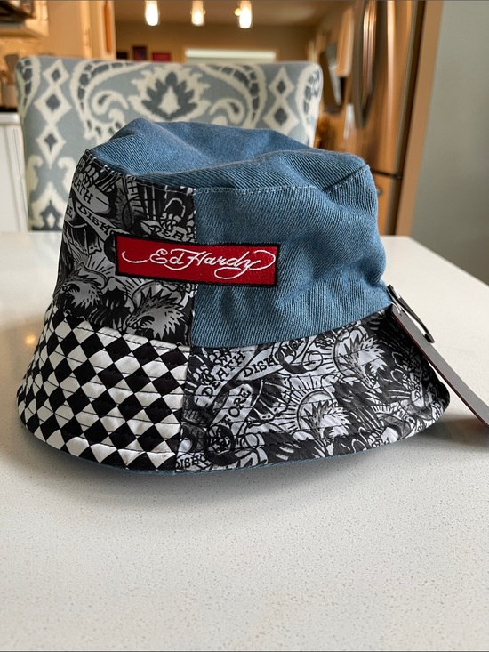 Ed Hardy Accessories - NWT Ed Hardy Two-Tone Blue and Black Graphic Patchwork Bucket Hat